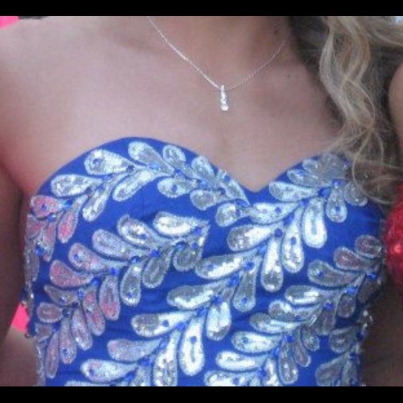 Royal Blue PROM dress with silver accents. - Picture 5 of 8